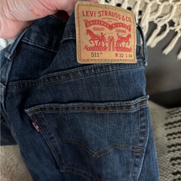 Levi 511 32x34 like new - Picture 5 of 5